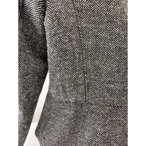 Worthington Petite Med Pleated Cropped herringbone Button jacket. Well tailored. - Picture 9 of 14